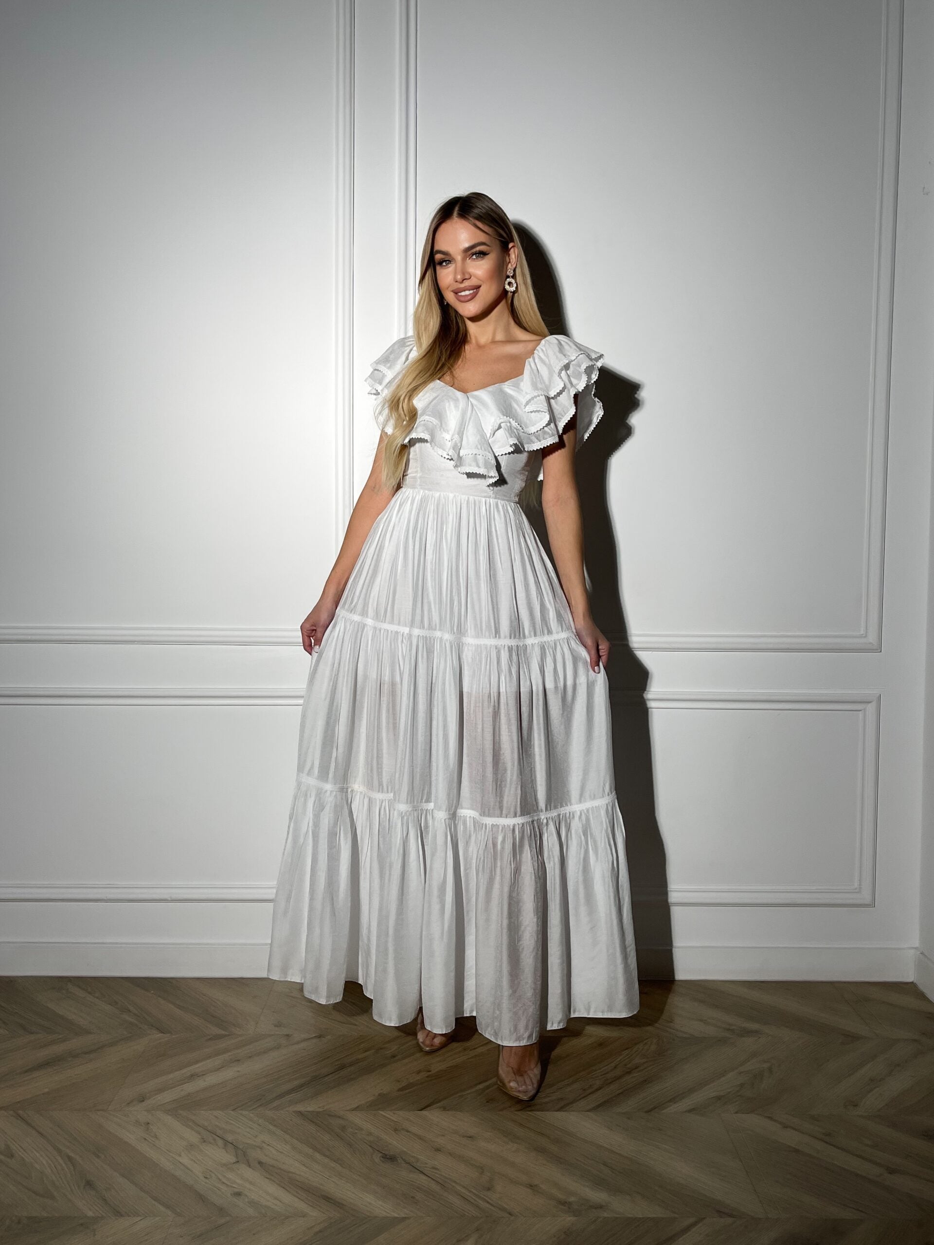 Off-Shoulder White Ruffled Maxi Boho Dress  Elegant & Flowy Summer Outfit-5
